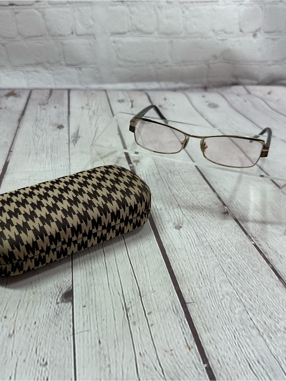 MaxMara Slim Rectangular Glasses in Gold and Black
